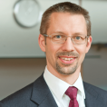 Dr. Stefan Welzig, CFO, CTO, SANOCHEMIA Pharmazeutika AG Dr. Stefan Welzig, CFO, CTO, SANOCHEMIA Pharmazeutika AG