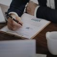 Fonds werden von Kapitalanlagegesellschaften gegründeten, um Anlegern themenspezifisch Investitionsinstrumente zu bieten.